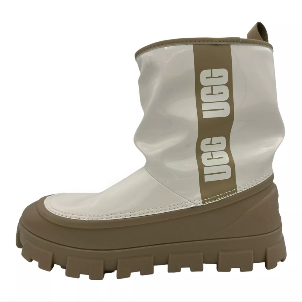 NWT JASIME SEED UGGS WATERPROOF BOOTS
